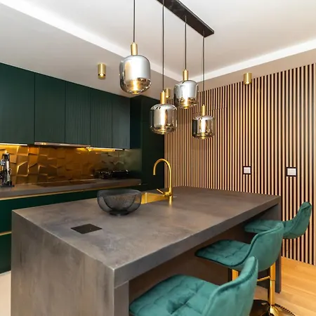 The Imperial Grand By Belmont Realty Lägenhet *