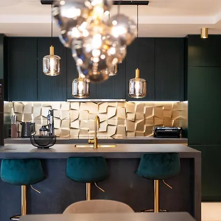 The Imperial Grand By Belmont Realty Lägenhet *