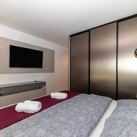 Lägenhet The Imperial Grand By Belmont Realty *