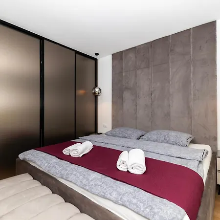 The Imperial Grand By Belmont Realty Lägenhet Zadar