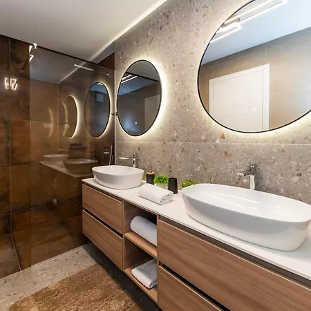 The Imperial Grand By Belmont Realty * Zadar
