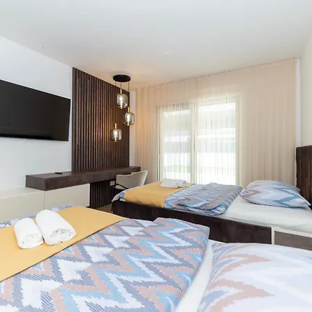 The Imperial Grand By Belmont Realty Lägenhet *
