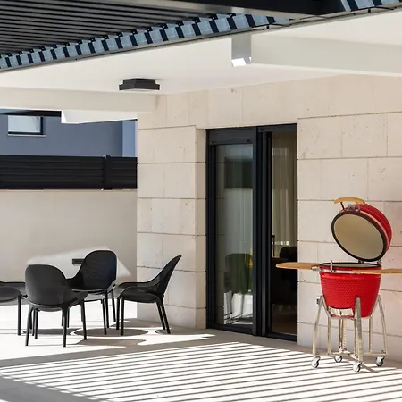 The Imperial Grand By Belmont Realty * Zadar